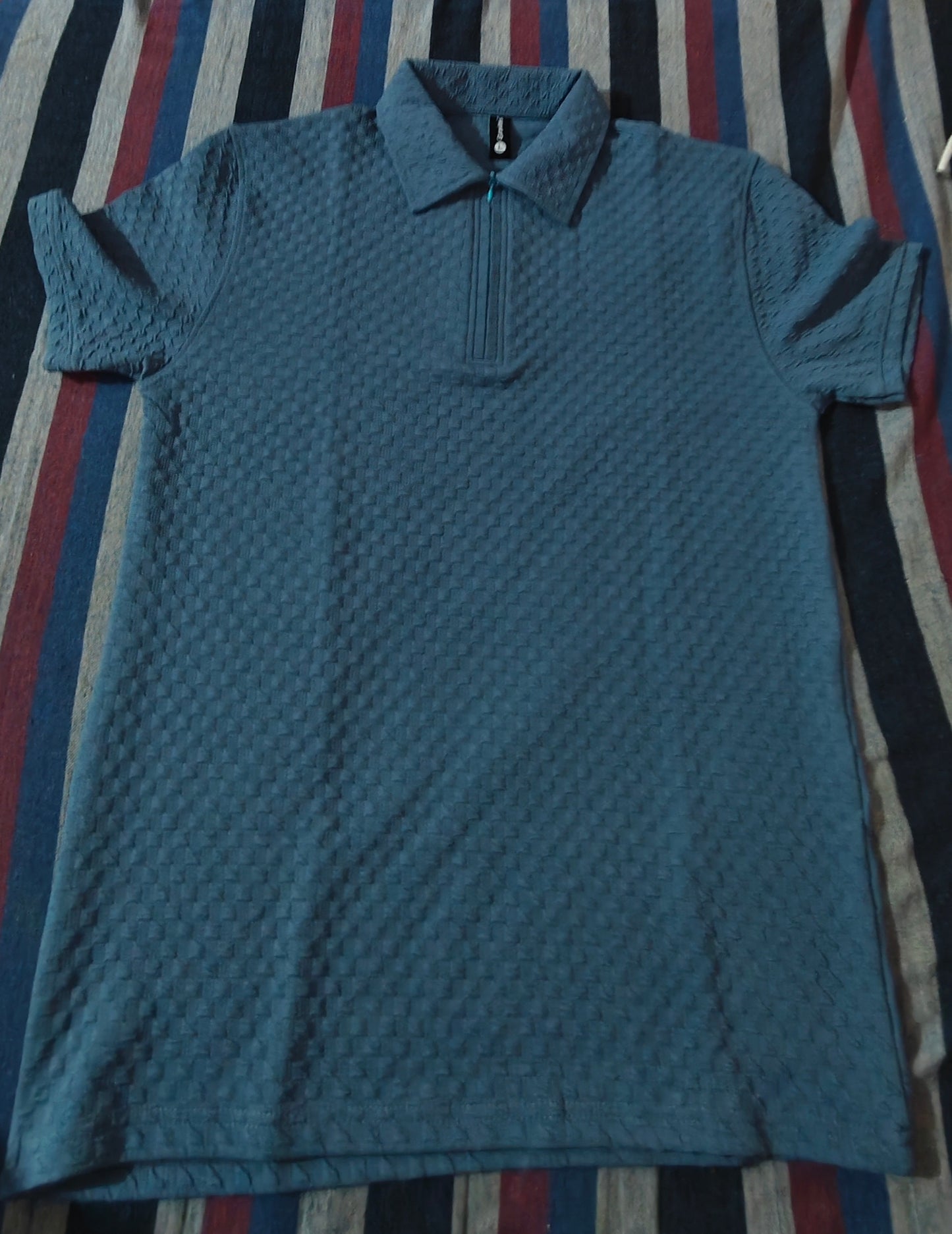 Down shoulder t shirt